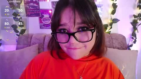 Snapshot of chaarlotte_1 chatting on 28, 10, 2025 charlotte online show from 28, 10, 2025