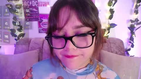 Snapshot of chaarlotte_1 chatting on 1, 11, 2025 charlotte online show from 1, 11, 2025