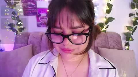 Snapshot of chaarlotte_1 chatting on 20, 11, 2025 charlotte online show from 20, 11, 2025