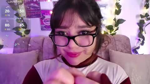 Snapshot of chaarlotte_1 chatting on 25, 11, 2025 charlotte online show from 25, 11, 2025