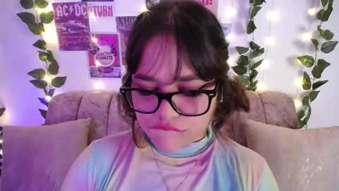 Snapshot of chaarlotte_1 chatting on 5, 1, 2026 charlotte online show from 5, 1, 2026