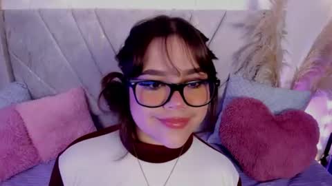 Snapshot of chaarlotte_1 chatting on 21, 6, 2026 charlotte online show from 21, 6, 2026