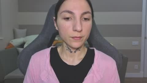 Kate online show from 9, 5, 2026