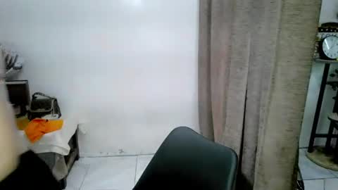 Snapshot of chakadal_xx chatting on 1, 10, 2025 chakadal_xx online show from 1, 10, 2025