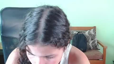 Snapshot of chalonvera chatting on 28, 4, 2026 Chalon online show from 28, 4, 2026
