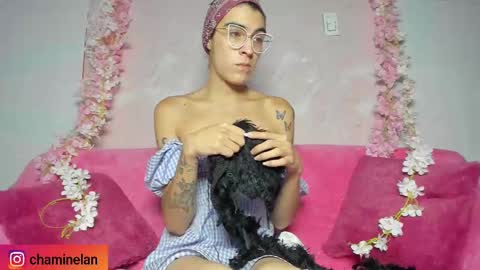 Snapshot of chaminelan chatting on 24, 9, 2025 chaminelan online show from 24, 9, 2025