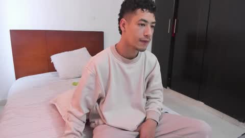 Kenji online show from 20, 10, 2025