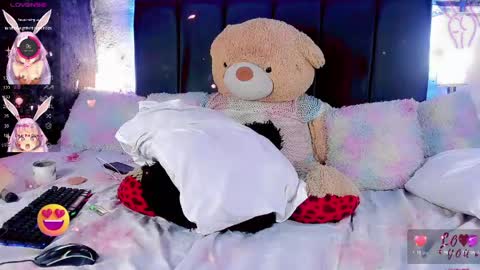 pamela online show from 10, 5, 2026