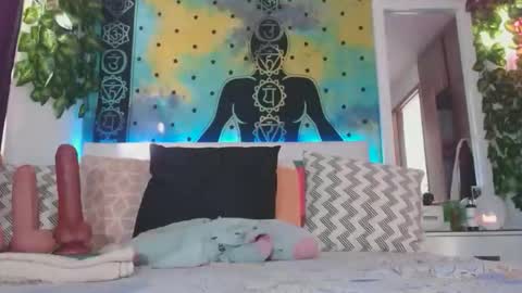 Snapshot of chaneel_ chatting on 1, 3, 2026 Chanel M. online show from 1, 3, 2026