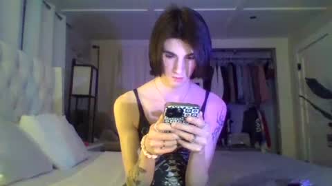 Snapshot of chanel2002 chatting on 8, 3, 2025 chanel2002 online show from 8, 3, 2025