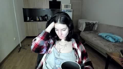 Snapshot of chanel_5984263 chatting on 15, 11, 2025 Vika online show from 15, 11, 2025