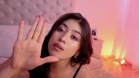 Chanell online show from 8, 9, 2025