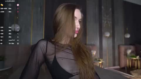 Snapshot of chanelmay chatting on 25, 3, 2026 Chanel online show from 25, 3, 2026