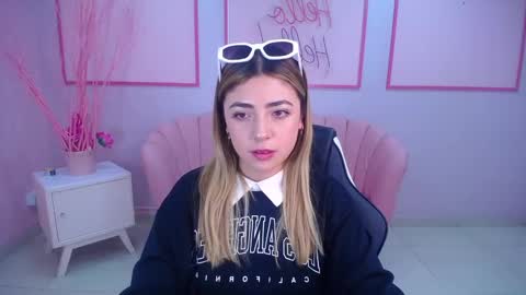 channel_blonde_a online show from 9, 12, 2024