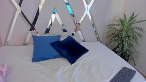 Snapshot of channelfoxxx chatting on 29, 9, 2025 Channel online show from 29, 9, 2025