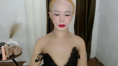 chantal_fuck online show from 3, 10, 2025