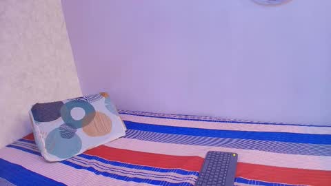 Raquel  online show from 18, 12, 2025