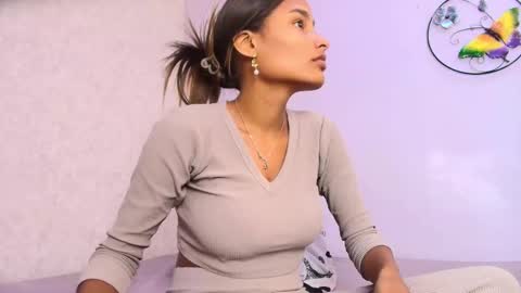 Raquel  online show from 12, 2, 2026