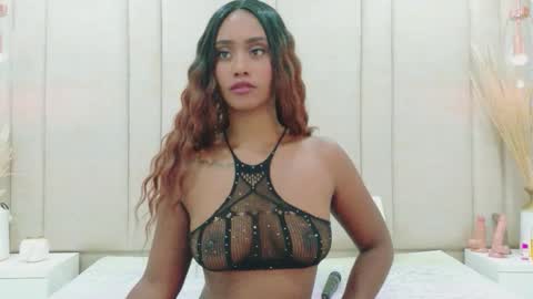 Chantal Blair online show from 3, 12, 2025