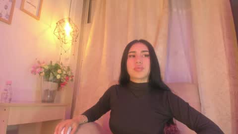 Snapshot of chantall_valkoba chatting on 16, 12, 2024 Chantall online show from 16, 12, 2024