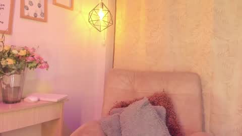 Snapshot of chantall_valkoba chatting on 18, 1, 2025 Chantall online show from 18, 1, 2025