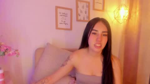 Snapshot of chantall_valkoba chatting on 16, 2, 2025 Chantall online show from 16, 2, 2025