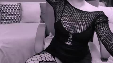 The Queen online show from 16, 2, 2025