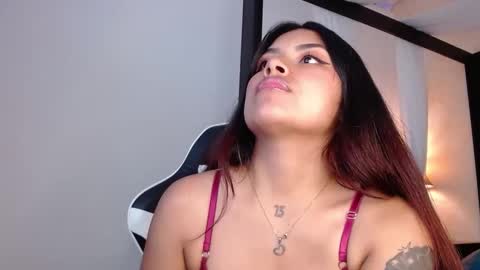  chantalpetit  online show from 12, 9, 2025