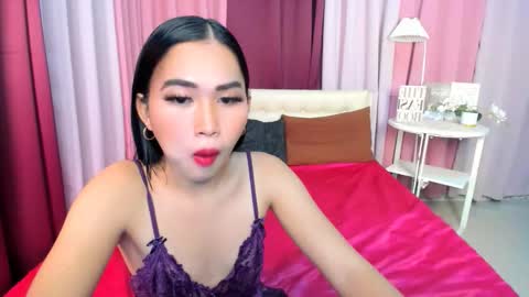 Snapshot of chantalriches chatting on 24, 10, 2025 chantalriches online show from 24, 10, 2025