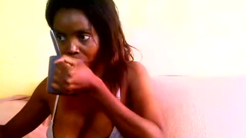 Snapshot of chante665 chatting on 17, 12, 2024 chante665 online show from 17, 12, 2024