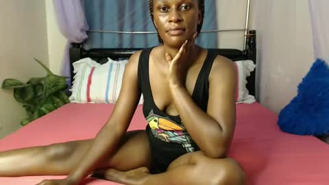 Snapshot of chantelsamz2 chatting on 8, 12, 2024 Chantel online show from 8, 12, 2024