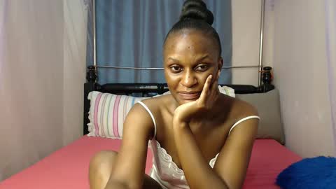 Snapshot of chantelsamz2 chatting on 27, 2, 2025 Chantel online show from 27, 2, 2025