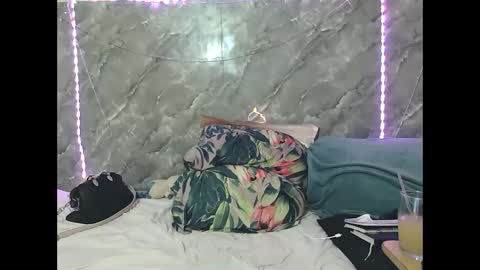 Zaria Vixen online show from 11, 10, 2025