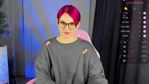 Snapshot of chaoka_ chatting on 13, 12, 2024 Suzanna Snow online show from 13, 12, 2024