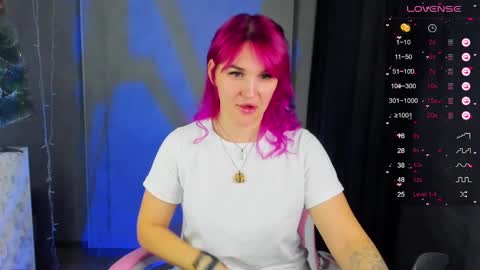 Snapshot of chaoka_ chatting on 24, 12, 2024 Suzanna Snow online show from 24, 12, 2024