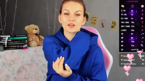 Snapshot of chaoka_ chatting on 3, 3, 2025 Suzanna Snow online show from 3, 3, 2025