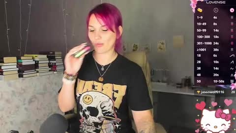 Snapshot of chaoka_ chatting on 24, 9, 2025 Suzanna Snow online show from 24, 9, 2025