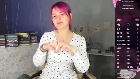 Snapshot of chaoka_ chatting on 26, 9, 2025 Suzanna Snow online show from 26, 9, 2025