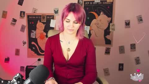 Snapshot of chaoka_ chatting on 26, 10, 2025 Suzanna Snow online show from 26, 10, 2025