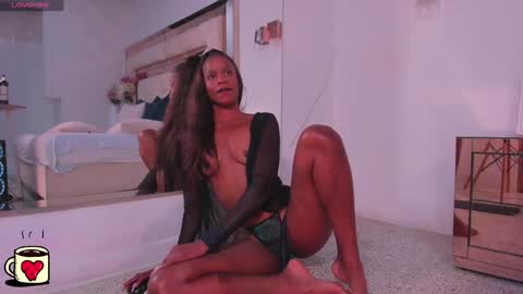 charis_hill online show from 21, 12, 2024