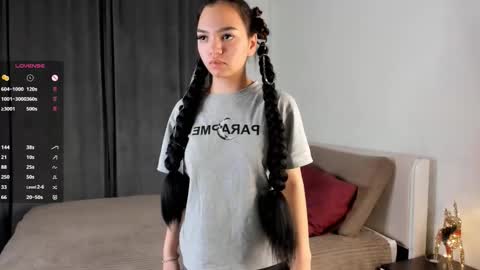 MIchelle online show from 5, 1, 2026