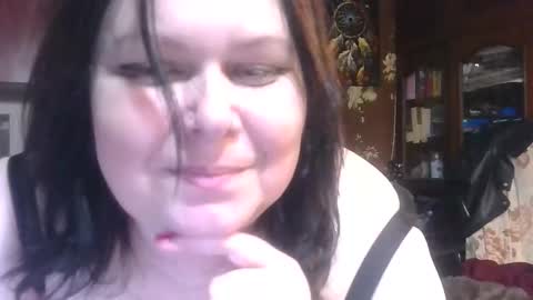 Snapshot of charleekendall chatting on 21, 12, 2025 CharleeKendall online show from 21, 12, 2025