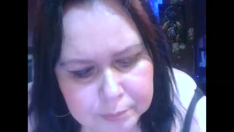 Snapshot of charleekendall chatting on 5, 2, 2026 CharleeKendall online show from 5, 2, 2026