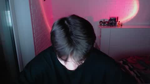 charleshanson69 online show from 17, 12, 2025