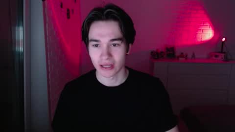 Snapshot of charleshanson69 chatting on 20, 3, 2026 charleshanson69 online show from 20, 3, 2026