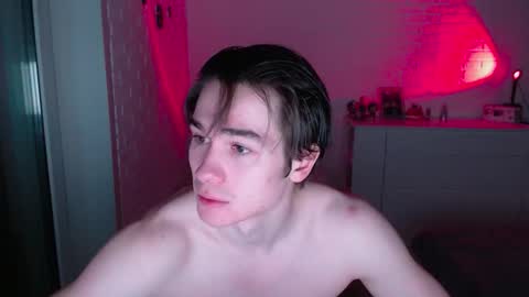 Snapshot of charleshanson69 chatting on 25, 3, 2026 charleshanson69 online show from 25, 3, 2026