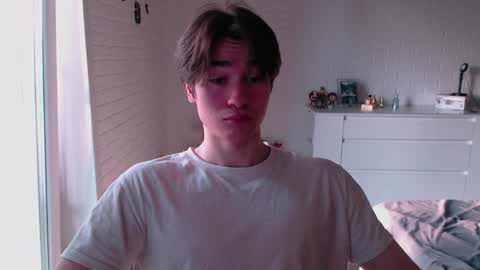 Snapshot of charleshanson69 chatting on 28, 3, 2026 charleshanson69 online show from 28, 3, 2026