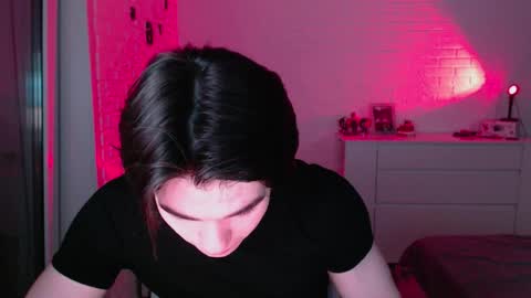 Snapshot of charleshanson69 chatting on 31, 3, 2026 charleshanson69 online show from 31, 3, 2026