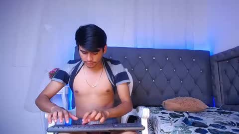 Snapshot of charlie_cock_ chatting on 30, 9, 2025 Charlie online show from 30, 9, 2025