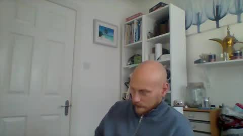 Charlie online show from 10, 9, 2025